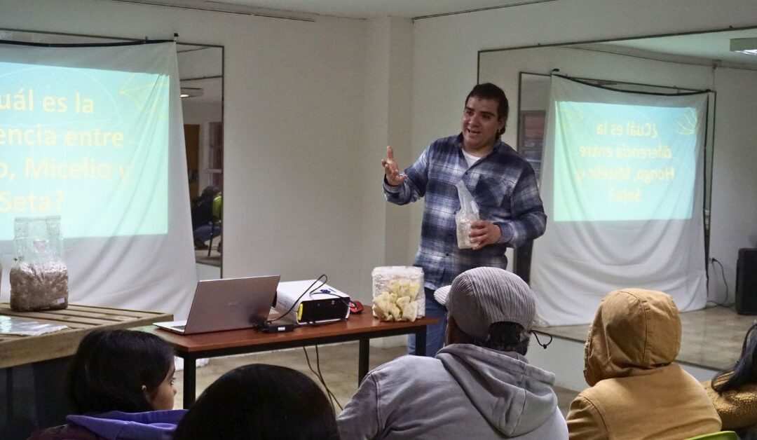 Fotos de la Jornada Fungiverso Educa en Graneros